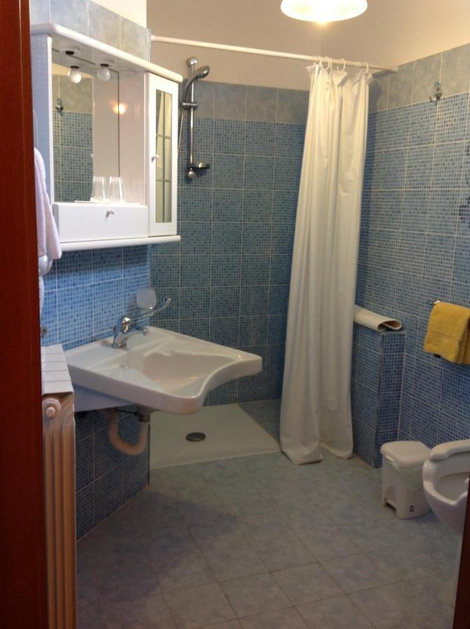 B&B "Za' Vittoria"#Lagodibomba Ruang foto