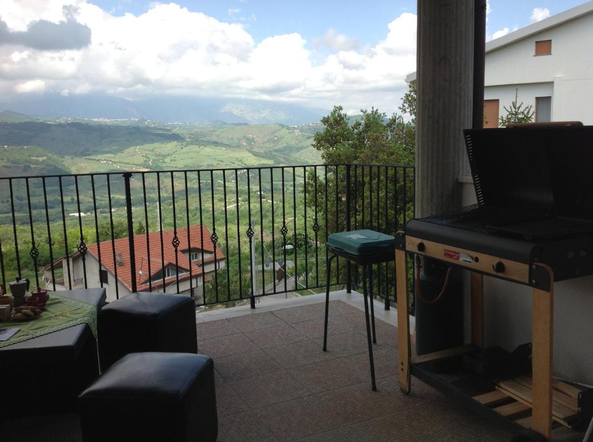 B&B "Za' Vittoria"#Lagodibomba Bagian luar foto